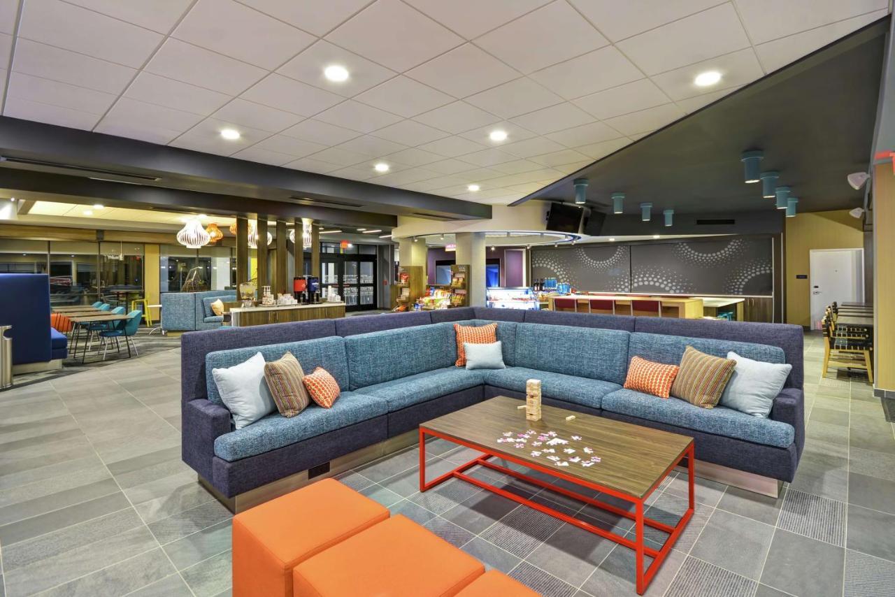 Tru By Hilton Huber Heights Dayton Hotel Екстериор снимка