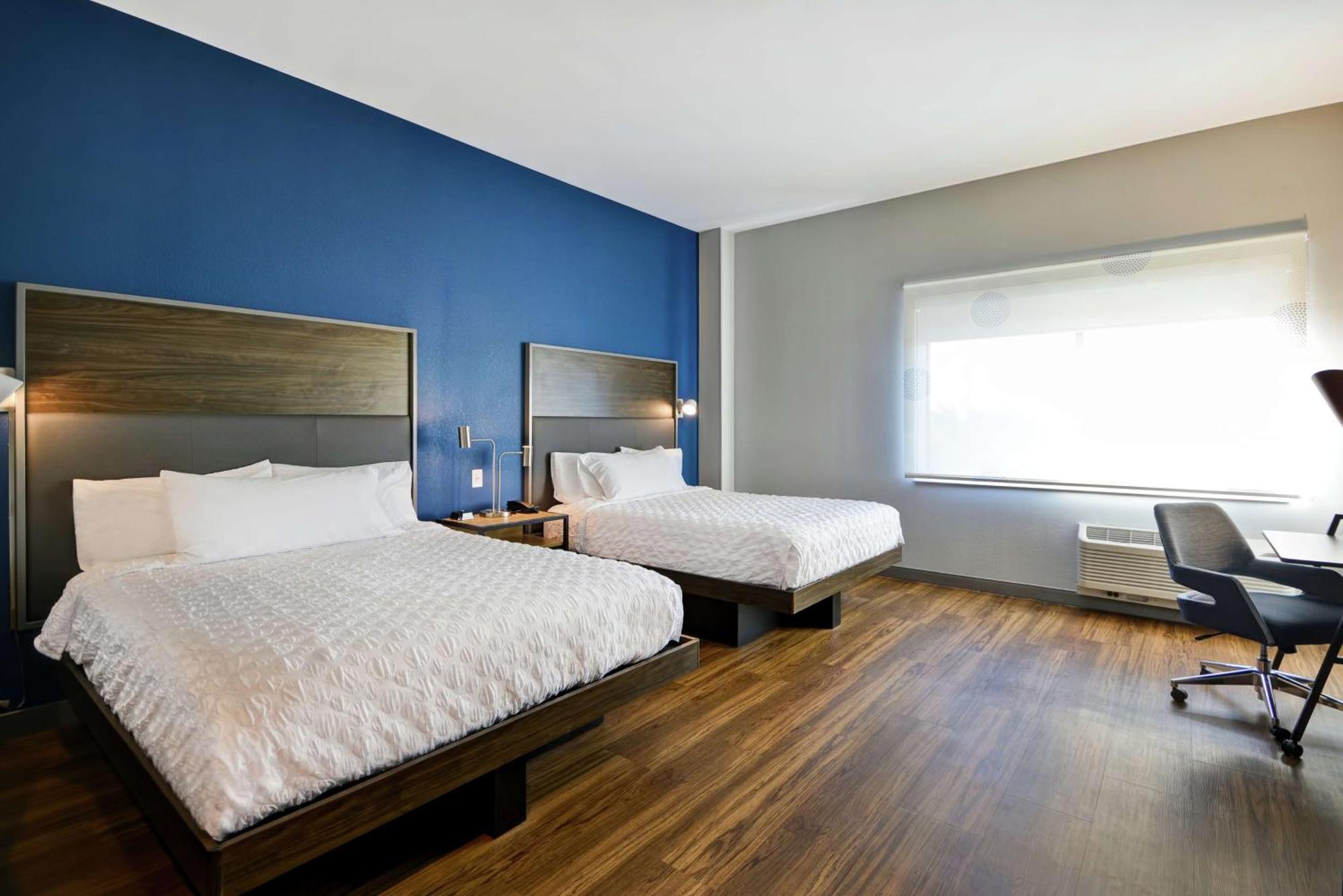 Tru By Hilton Huber Heights Dayton Hotel Екстериор снимка
